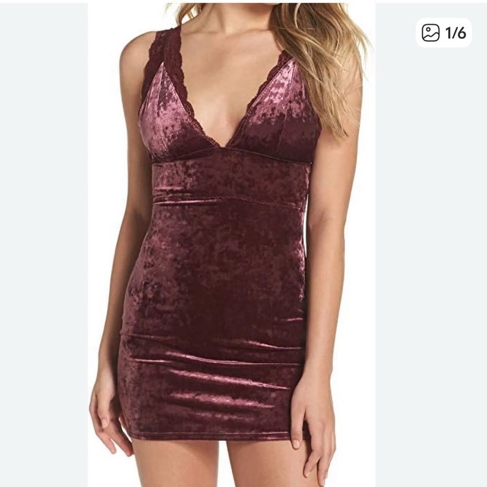 Free People Viper Velvet Mini‎ Dress Raspberry Size Small